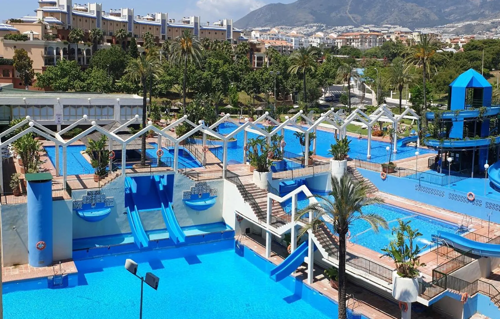El Estudio De La Playa Benalbeach Holidays Deluxe Benalmadena Spain